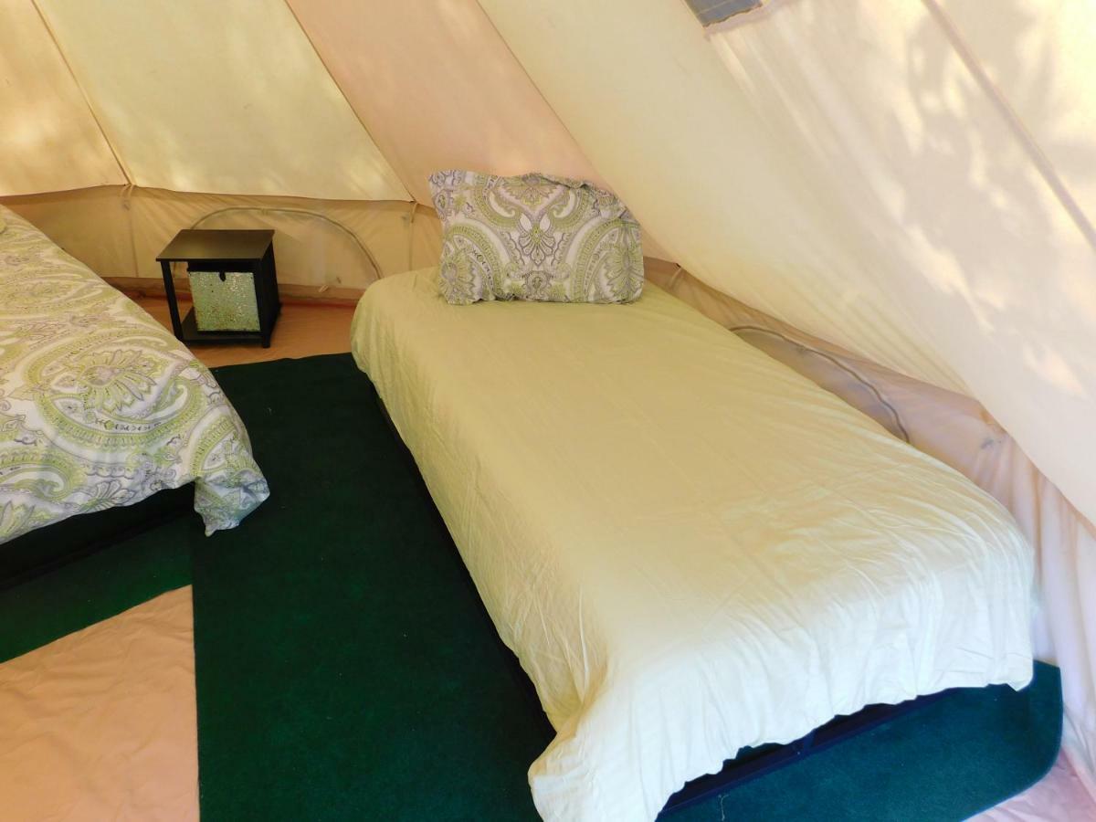 Glampin' In Style-Broken Bow Hotel Exterior foto