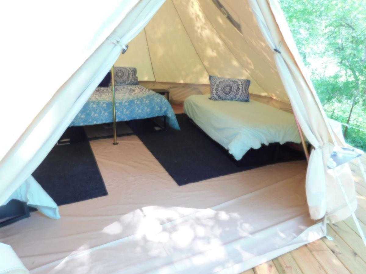 Glampin' In Style-Broken Bow Hotel Exterior foto