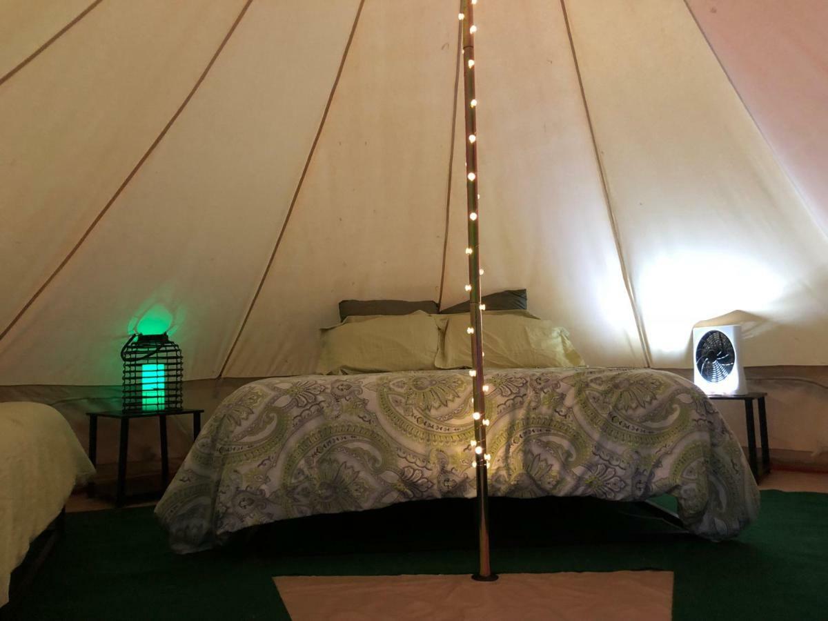 Glampin' In Style-Broken Bow Hotel Exterior foto