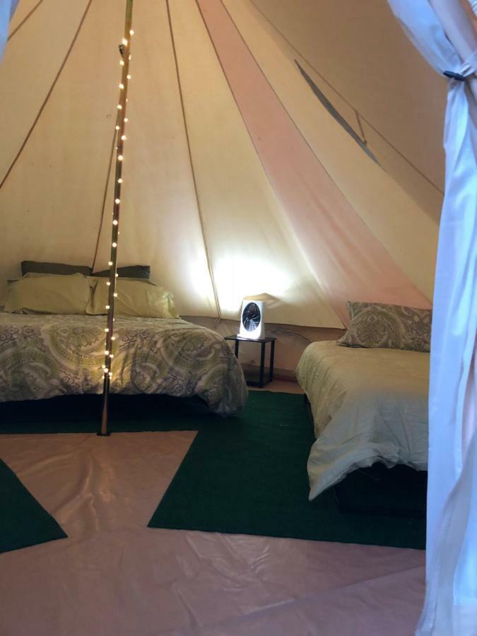 Glampin' In Style-Broken Bow Hotel Exterior foto