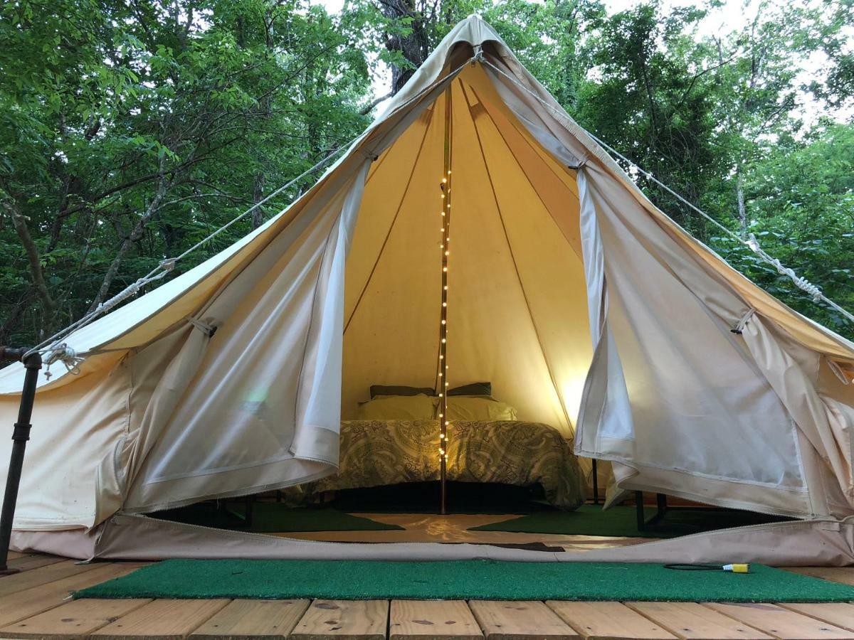 Glampin' In Style-Broken Bow Hotel Exterior foto