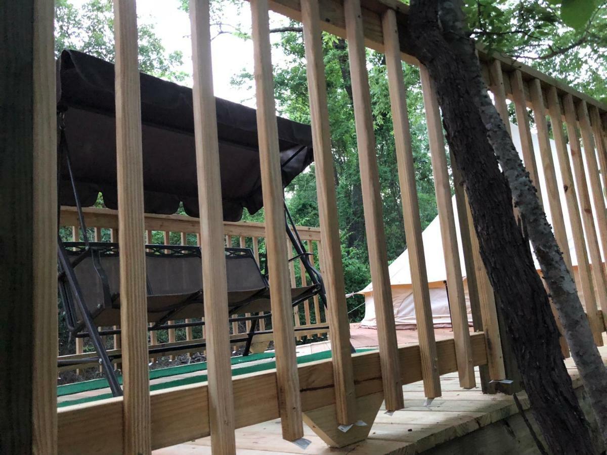 Glampin' In Style-Broken Bow Hotel Exterior foto